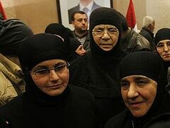Освобожденные монахини возвращаются в Сирию