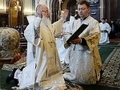 В преддверии Пасхи Святейший Патриарх Кирилл совершил молитву об Украине