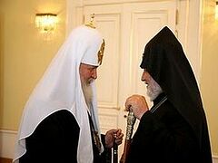 Патриарх Кирилл встретился с Верховным Патриархом и Католикосом всех армян Гарегином II