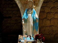 Статуя Пресвятой Богородицы вернулась в монастырь в Маалюле