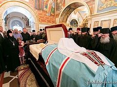 В.Р. Легойда: Похороны Блаженнейшего не должны превратиться в поругание его памяти