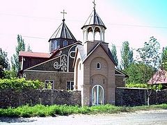 Center of Horlivka Shelled, People Killed and a Church Damaged