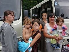 Фонд Свт. Василия Великого просит транспортные компании помочь с перевозками беженцев