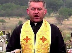 Униатский священник призывает к убийствам