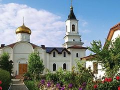 В Донецке обстреливают Свято-Иверский женский монастырь