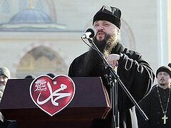 Епископ Махачкалинский и Грозненский Варлаам принял участие в акции в Грозном