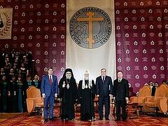 Святейший Патриарх Кирилл вручил премии Международного фонда единства православных народов