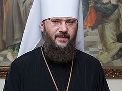 Metropolitan tells Poroshenko that Orthodox churches are being seized illegally