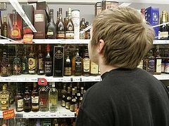 Алкоголь хотят убрать из продуктовых магазинов
