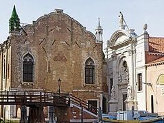 На время Венецианской биеннале церковь будет «превращена в мечеть»