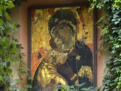 Всенощное бдение в Сретенском монастыре перед праздником иконы Владимирской Богоматери