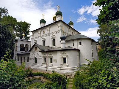 Евхаристический обряд в Сретенском монастыре на праздник Владимирской иконы Богородицы