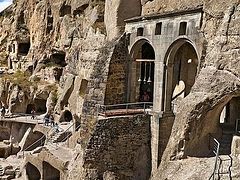 Землетрясение произошло недалеко от пещерного монастыря в Грузии