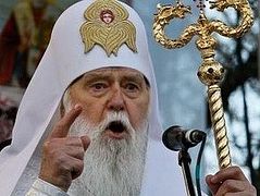 Schismatics Try to Seize Church and Intimidate Priest in Western Ukraine