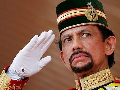 Султан Брунея запрещает Рождество, «потому что оно может повредить вере мусульман»