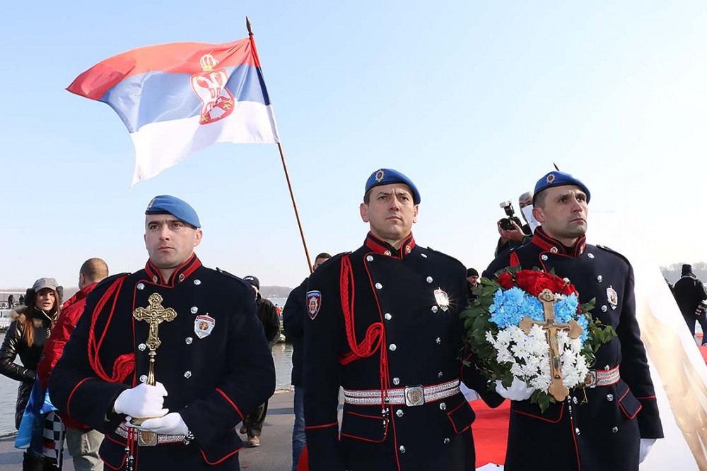Serbian gendarmes with the victorious cross. 