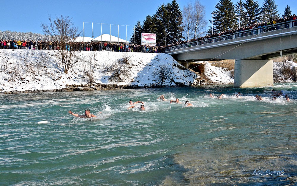 Swim in the Lim River. Budimlje and Nikšić diocese. 