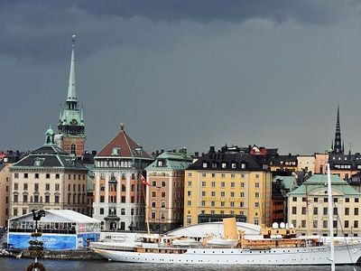 Молодежное направление шведской Либеральной народной партии предлагает узаконить инцест