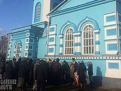People locked inside church of Pticha village in Ukraine are freed