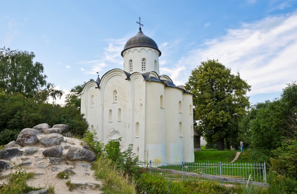 Church of Great Martyr George (1163–1166), Old Ladoga, Russia