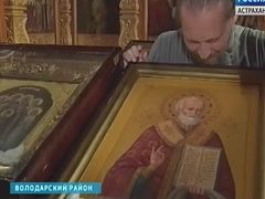 Three icons begun to stream myrrh in monastery near Astrakhan