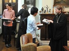 Епископ Тихон (Шевкунов) о визите Итонских студентов в Россию