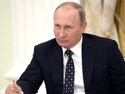Putin supports teaching spiritual and moral culture at schools