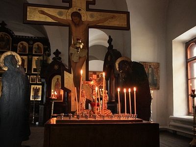 Можно ли православному христианину молиться о некрещеных, еретиках, раскольниках, самоубийцах?