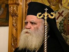 Greek Metropolitan Seraphim of Kythira warns of dangers of Ukrainian situation for entire Church