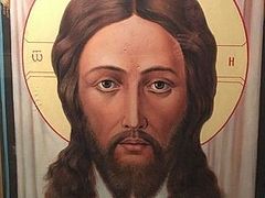 Kazakhstani icon of Christ sheds myrrh before Theophany