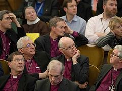 Bishops of Church of England say marriage is only between man and woman, House of Clergy says it’s not