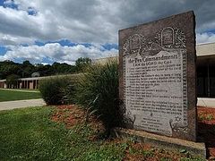 Atheists force school district to remove 10 Commandments and pay $40,000