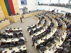 Lithuanian parliament roundly rejects gay marriage