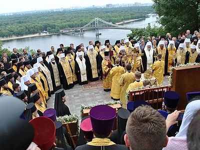 Крестный ход в Киеве – Христос напомнил о Себе