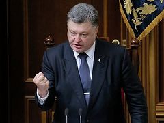 Poroshenko again calls for Constantinople to create autocephalous Ukrainian Church