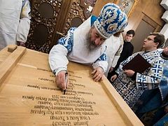 Met. Onuphry consecrates Kiev’s oldest wooden church on feast of Meeting of the Lord (+ VIDEO)