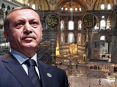 Erdogan again provokes Greece by dedicating prayer in Agia Sophia to “Istanbul’s conqueror”