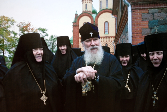 Patriarch Alexei II visiting Pukhtitsa Monastery in Estonia. Photo: ioannpredtecha.ru