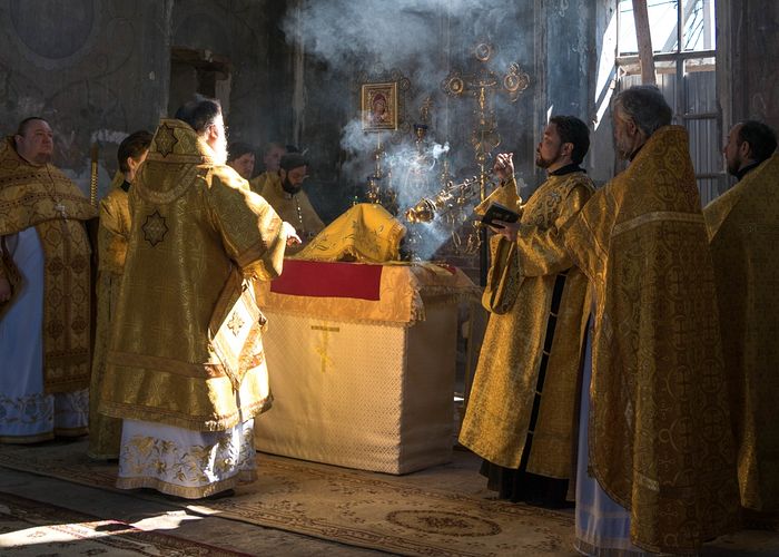 Божественная литургия в Петропавловском храме города Сарапула