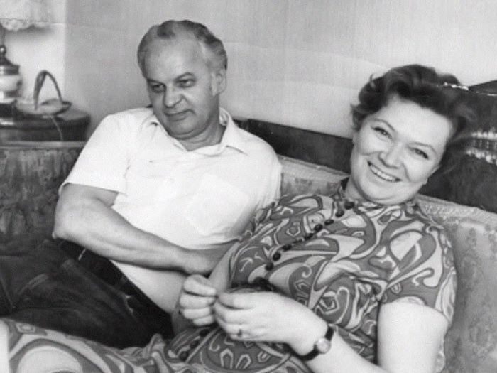 Станислав Ростоцкий с супругой Ниной Меньшиковой
