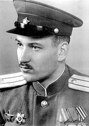 Майор Александр Васильевич Пыльцын, командир роты автоматчиков 8-го ОШБ. 1945 г.