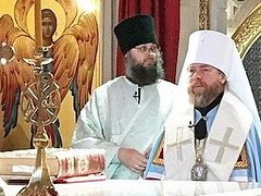 Metropolitan Tikhon (Shevkunov) celebrates farewell Liturgy at Sretensky Monastery