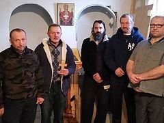 Former homeless in NY serving priestless services in Orthodox House of Mercy