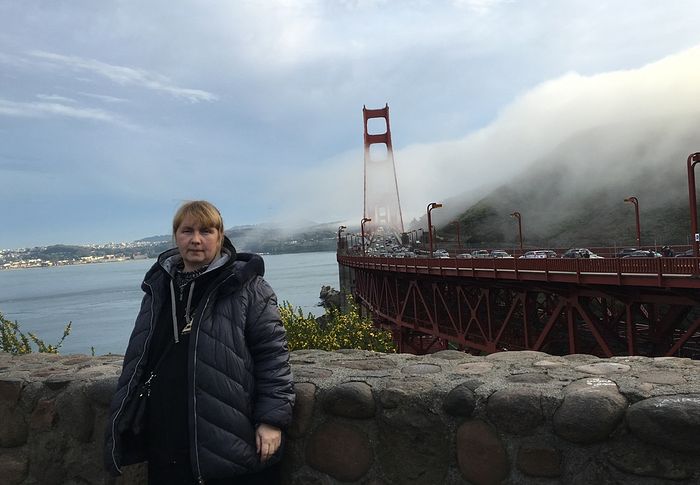 You can see how the famous San Francisco fog rolls in.