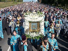 Procession with wonderworking Kursk Root Icon to mark 400th anniversary in June