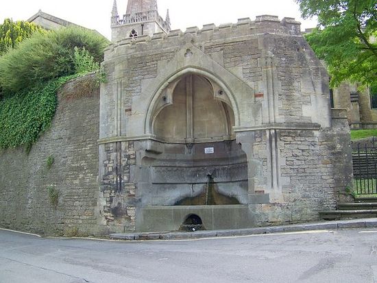 St. Aldhelm's well in Frome, Somerset (photo by Maigheach-gheal from Geograph.org.uk)