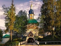 Pskov Caves Seminary established under Metropolitan Tikhon (Shevkunov)