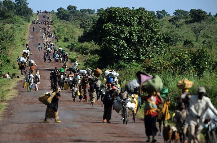 Беженцы на дорогах Конго