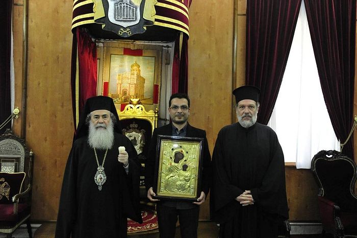 Зураб Шиошвили с иконой у Патриарха Иерусалимского, Иерусалим