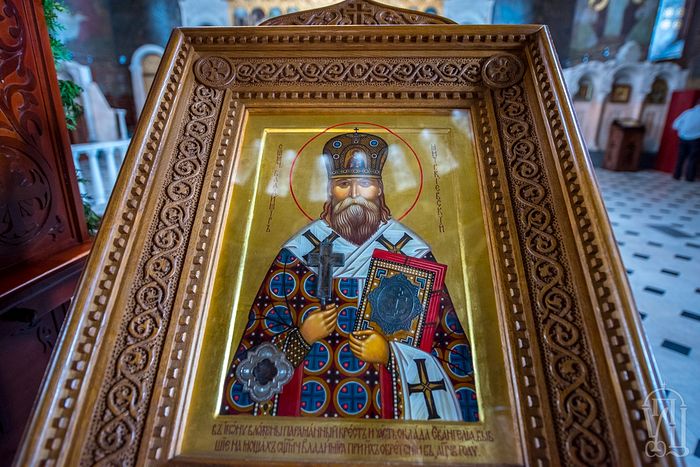 Icon with relics of Hieromartyr Vladimir of Kiev